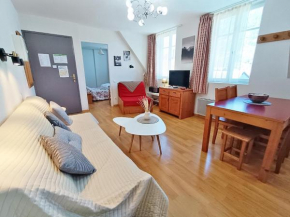Le Venasque, T2, centre Luchon, wifi, casier à ski, ascenseur, 4 personnes